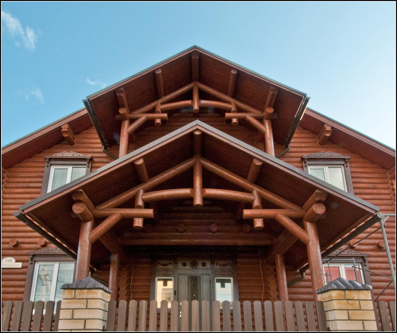 Дома из оцилиндрованного бревна Дома из оцилиндрованного бревна